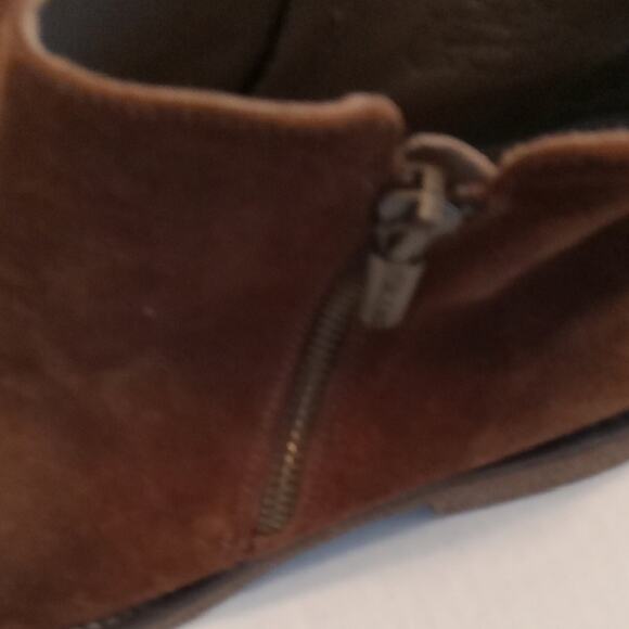 Italeau Women's Size 8.5 Waterproof Brown Town Suede Boots. Comfy, Casual - Picture 8 of 8